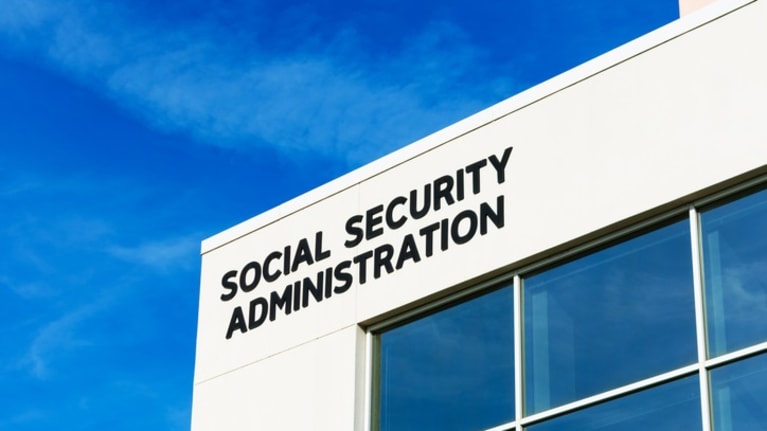 2023 Social Security Wage Cap Jumps To 160 200 For Payroll Taxes 